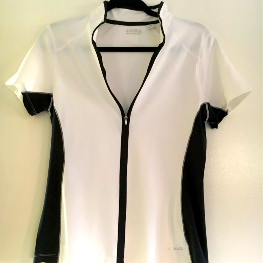 Annika by Cutter and Buck 1/4 zip golf top